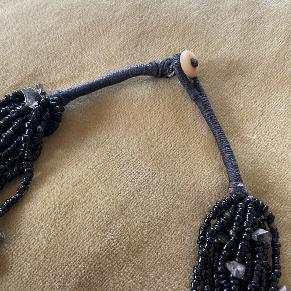 Brass and beading statement necklace - Picture 3 of 3